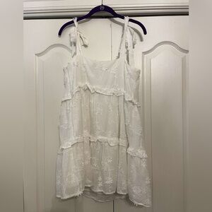 Showpo Size 6 white dress